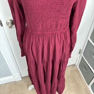 Women’s Tobrief Tiered Smocked Long Dress Size Large Burgundy / Wine
